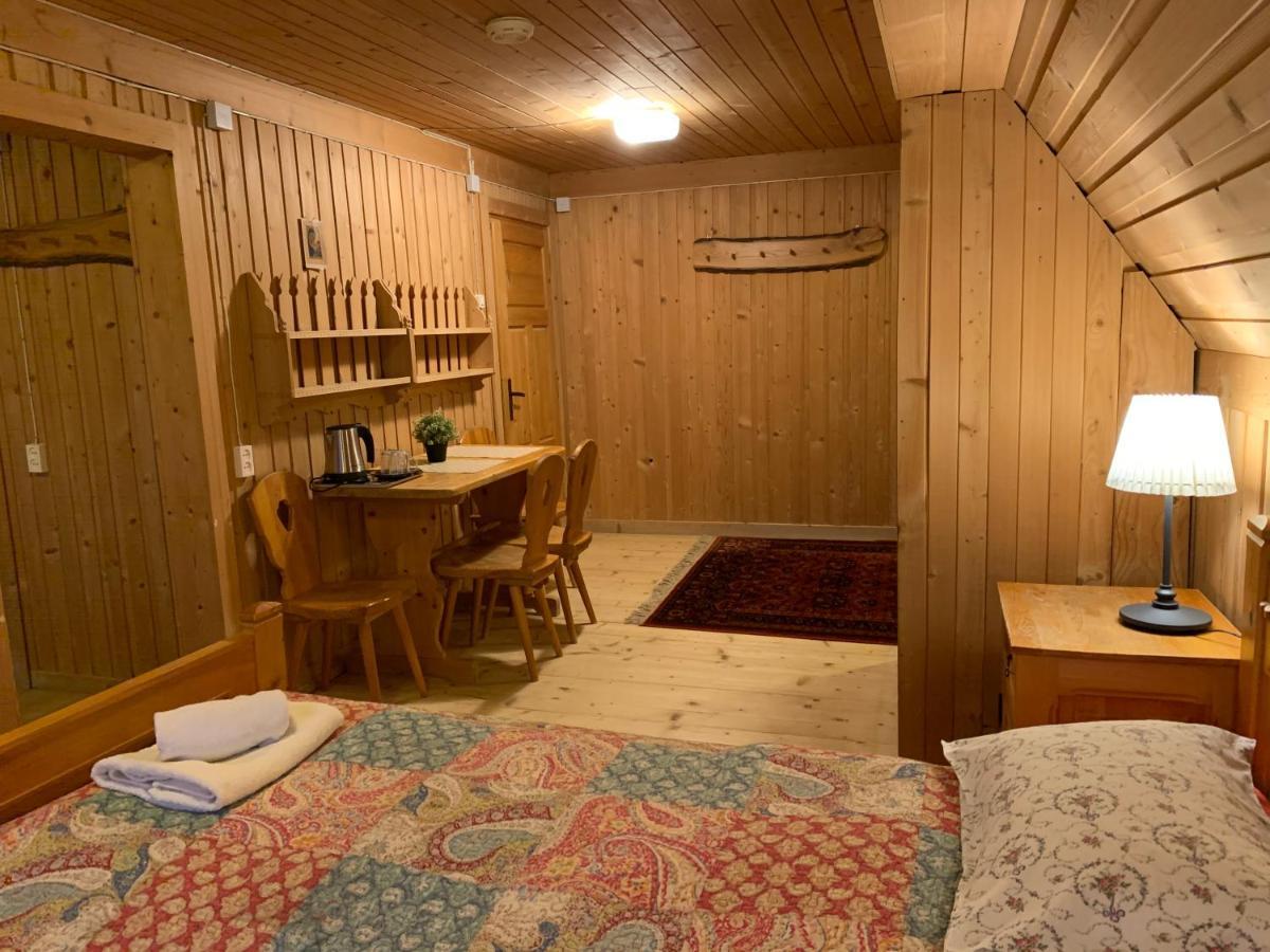 Wynajem Pokoi-Willa Pod Smrekami Zakopane Extérieur photo